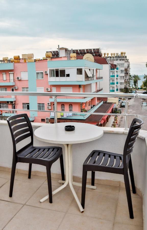Kleopatra Icaria Apart Hotel Alanya Buitenkant foto
