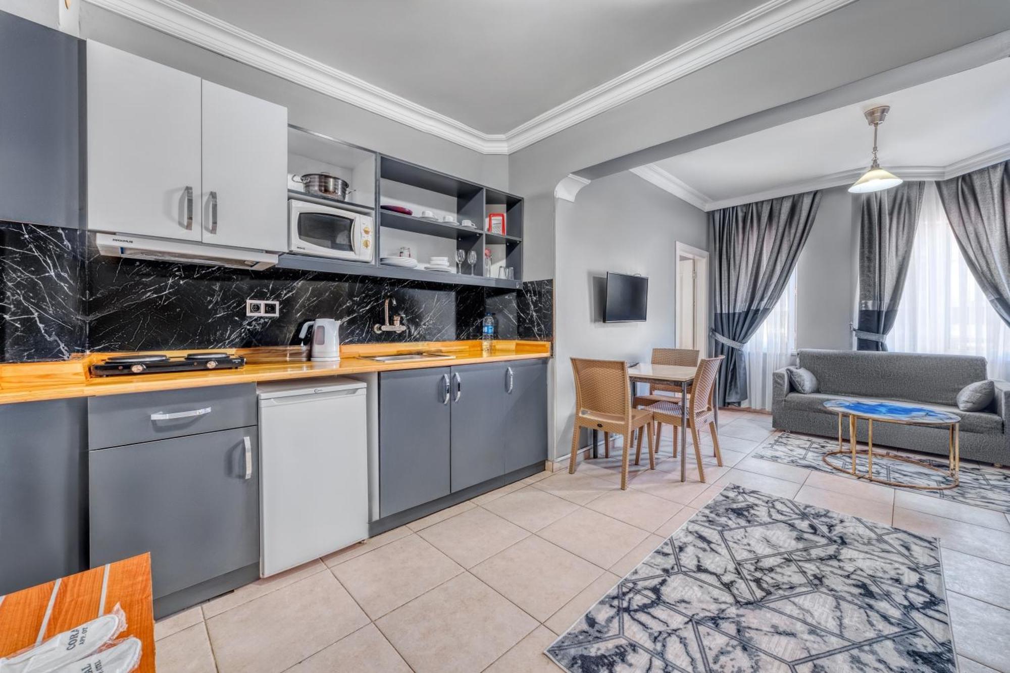Kleopatra Icaria Apart Hotel Alanya Buitenkant foto