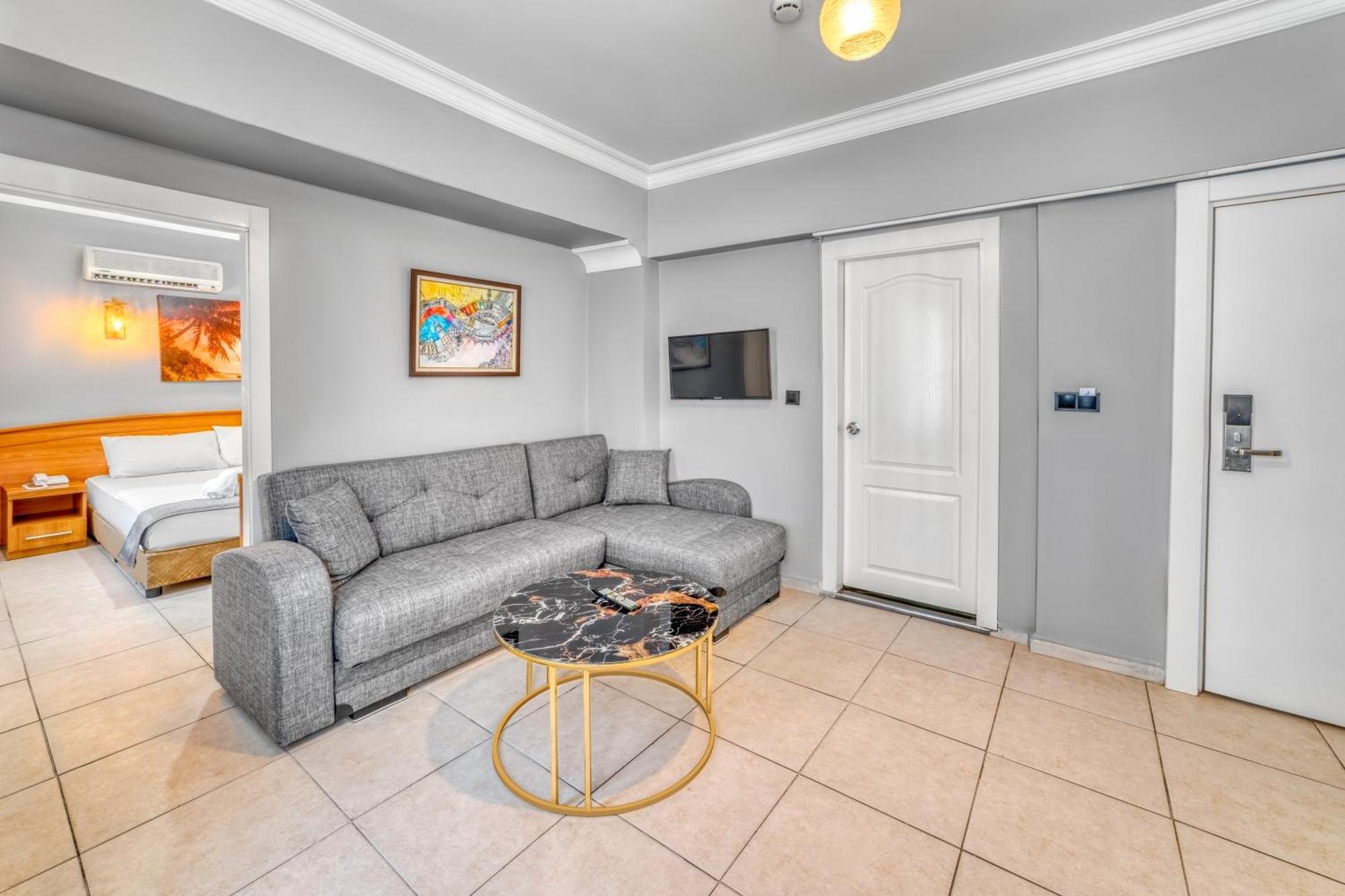 Kleopatra Icaria Apart Hotel Alanya Buitenkant foto