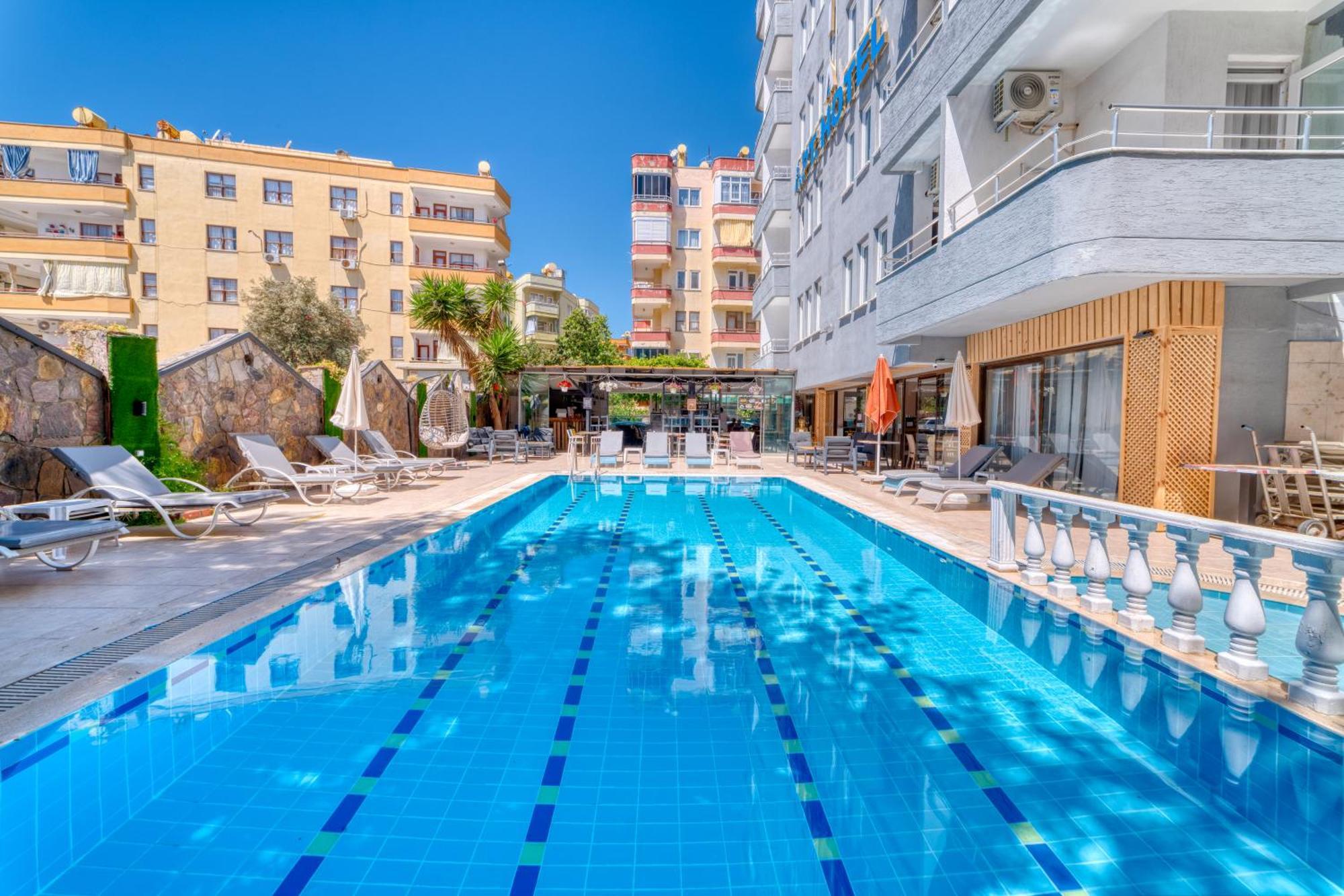 Kleopatra Icaria Apart Hotel Alanya Buitenkant foto
